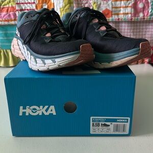 Hoka Gaviota 3, Women’s size 8.5